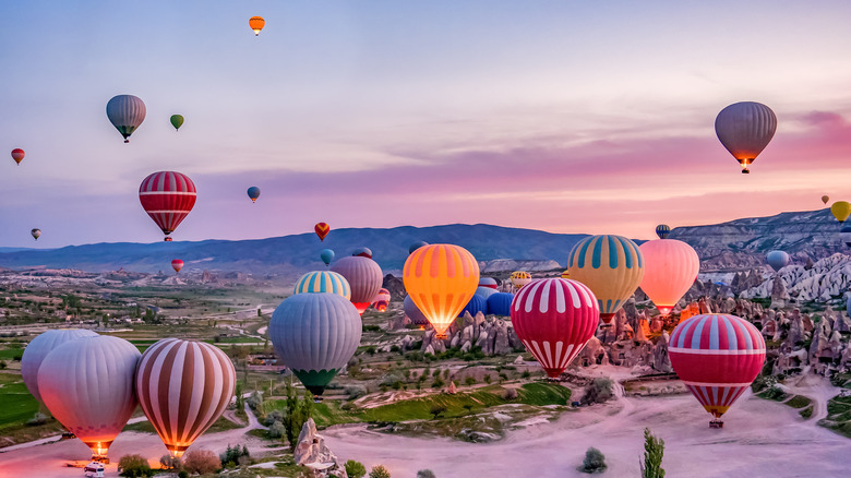 Cappadocia, Turkey balloons