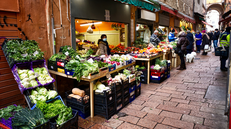 Produce for sale at Quadrilatero