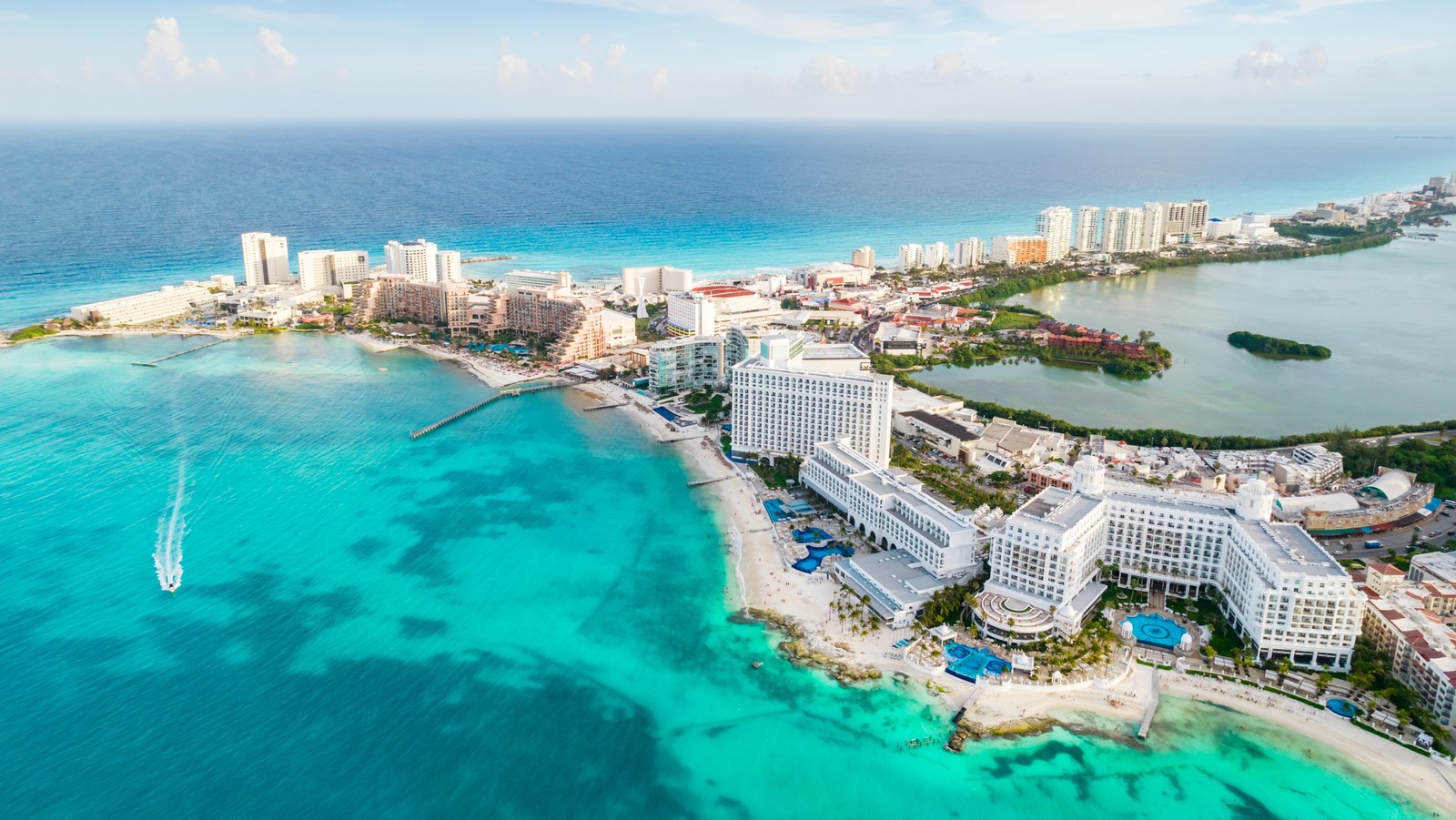 where to go around cancun