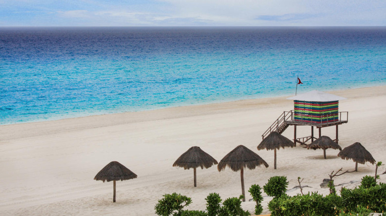 Playa Delfines in Cancún