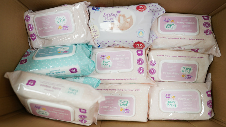 baby wipes