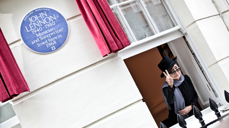 Yoko Ono wishes peace out a window