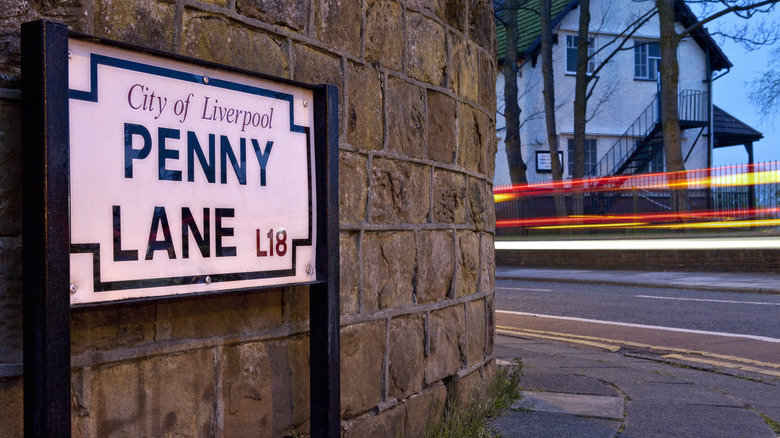 sign for Penny Lane