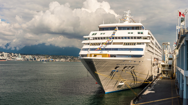 Regent Seven Seas Cruise in Vancouver port