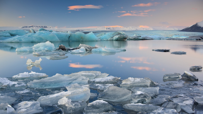 icebergs at sunset on Jökulsárlón