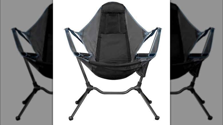 A black NEMO Stargaze chair