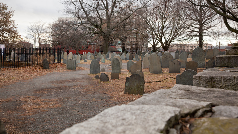 Salem's Old Burying Point cemetery