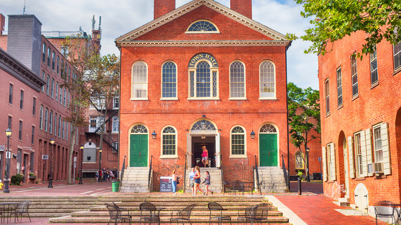 Salem's original town hall
