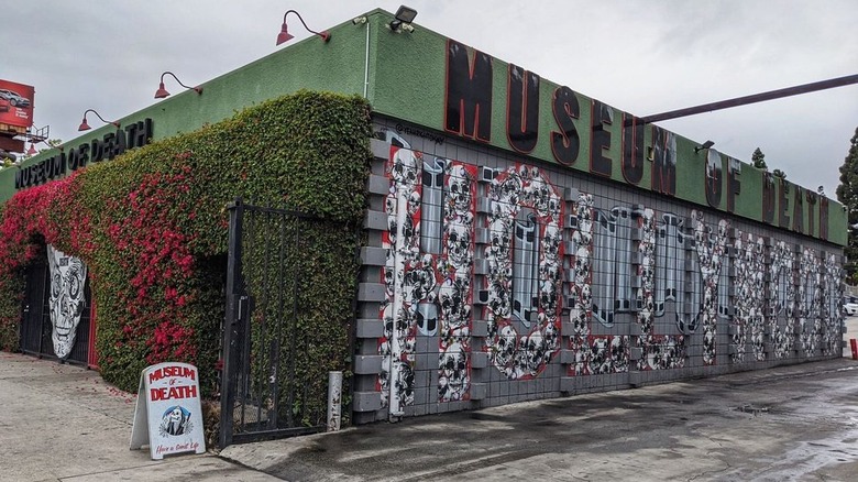 Museum of Death Hollywood exterior