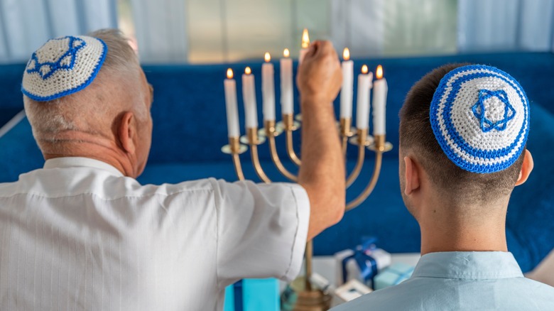 Jewish traditions