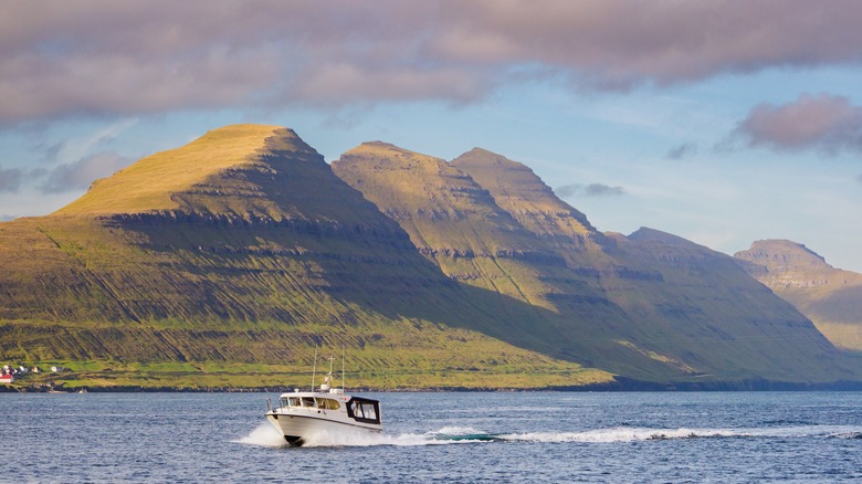 boat and green mountains