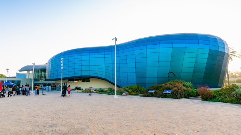 Aquarium of the Pacific in daytime