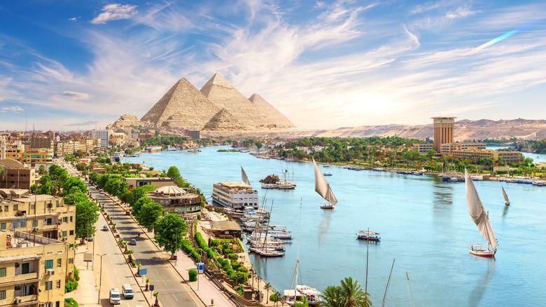 best time of year to visit egypt and israel