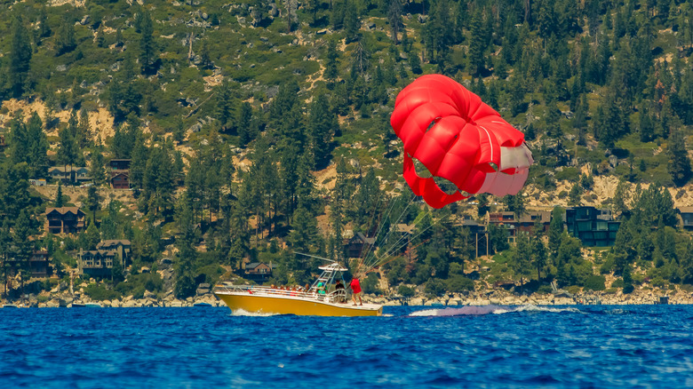 Lake Tahoe parasail preparation