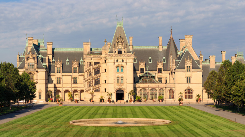 The Biggest Mansions In America