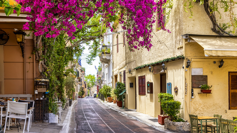 Street and building in the Plaka