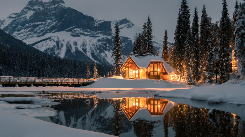 Emerald Lake Lodge