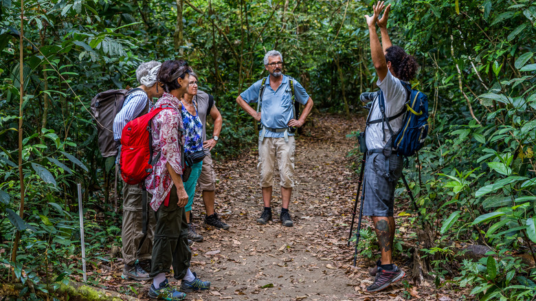 Tour guide through Costa Rica