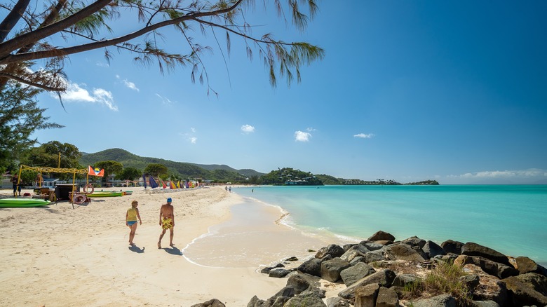 antigua and barbuda beachfront