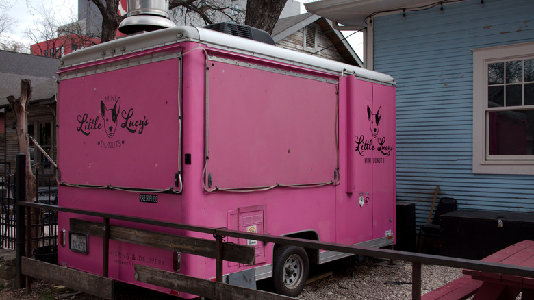 Little Lucy's donut food truck