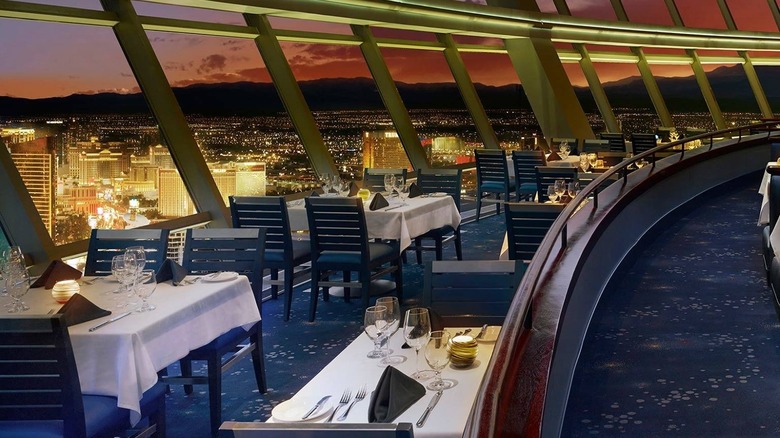 dining at top of the world 