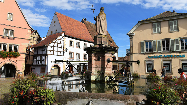 Town sqaure of Eguisheim