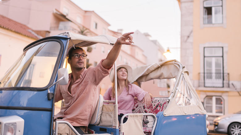 tuk tuk tour in Portugal