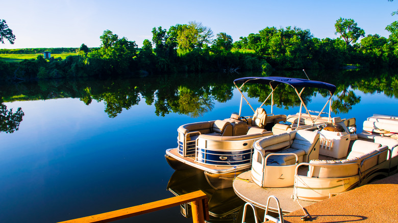 Boats Lyndon B Johnson Lake