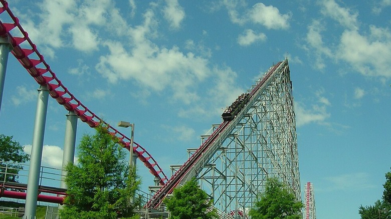 Mamba's lift hill