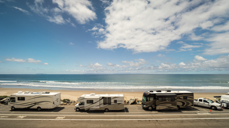 NO RV Parking sign on street