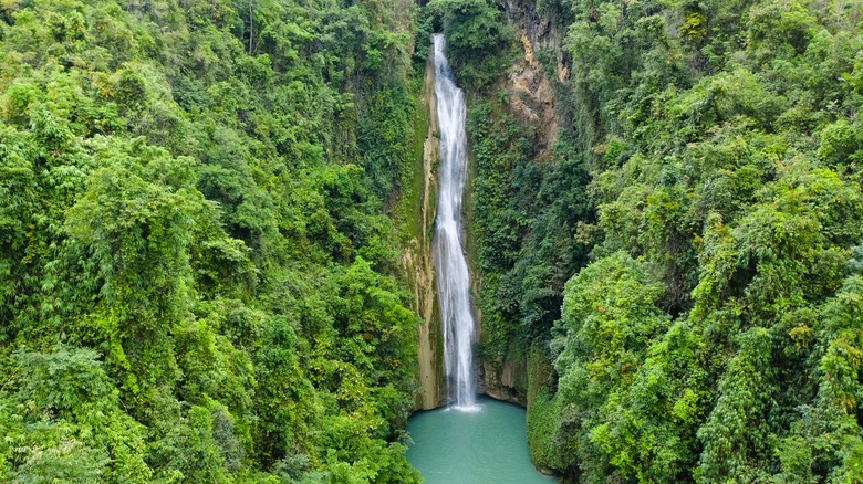 Mantayupan Falls