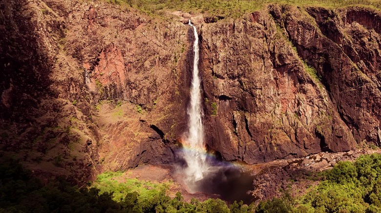 Wallaman Falls