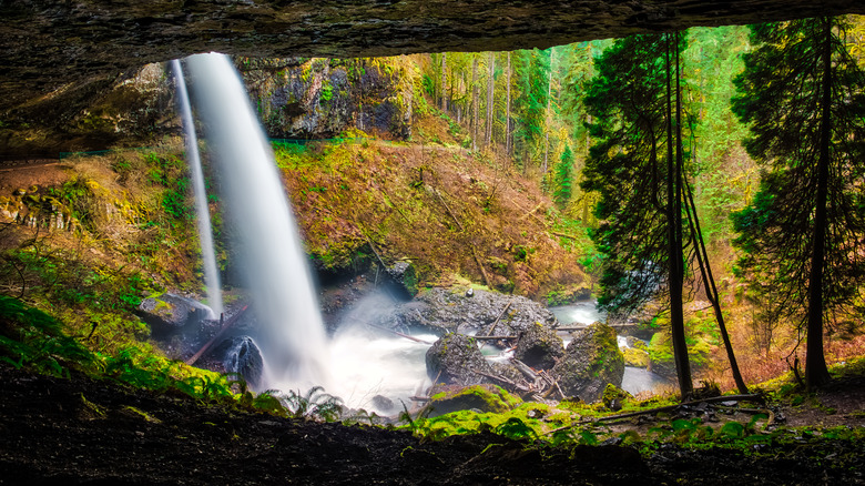 North Falls, Oregon