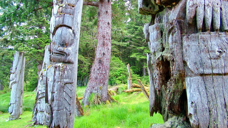 Totem poles of Haida Gwaii