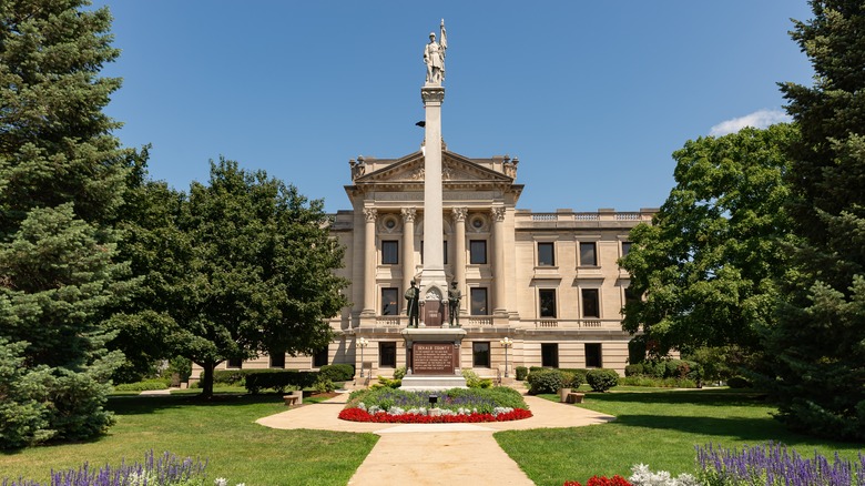 Courthouse in Sycamore