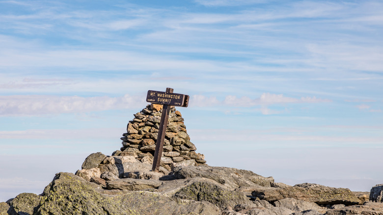 Mount Washington summit sign 