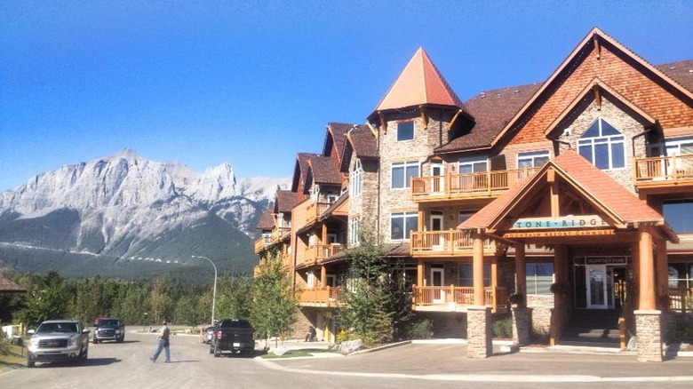 Entrance of Stoneridge Mountain Resort