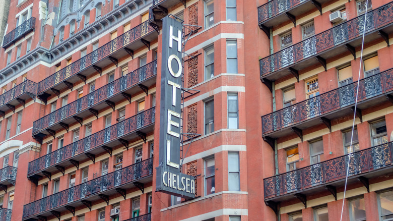 Hotel Chelsea sign