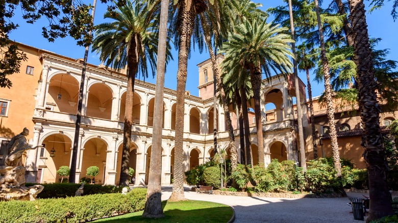 Palazzo Venezia surrounded by gardens