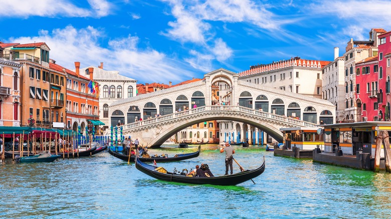 Rialto Bridge in Venice, Italy