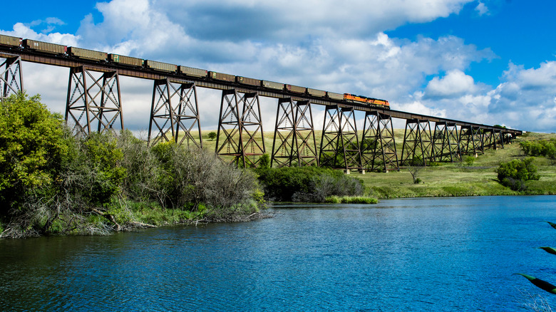 Bridge over Valley City