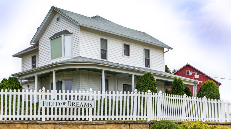 Field of Dreams farmhouse