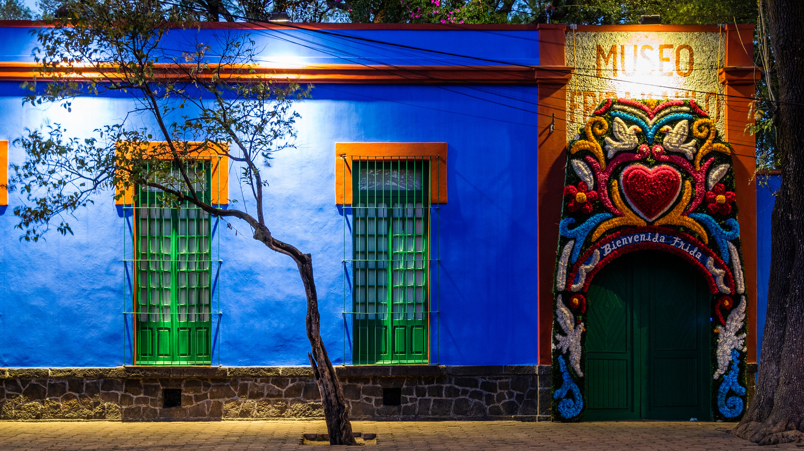 the-oldest-neighborhood-in-mexico-city-is-a-must-visit-destination-for