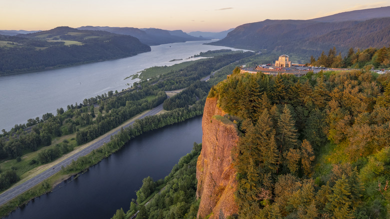 Vista House at Crown Point, Columbia River Gorge