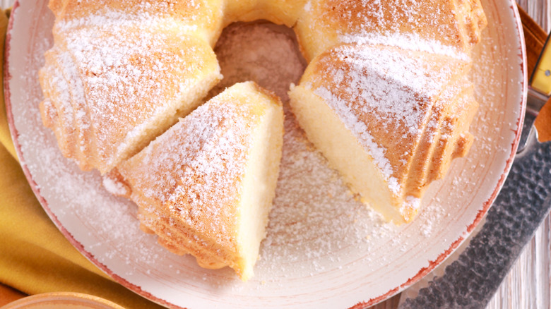 slice of ciambella cake