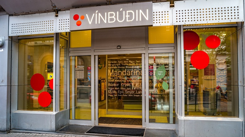 Vinbudin storefront in Reykjavik