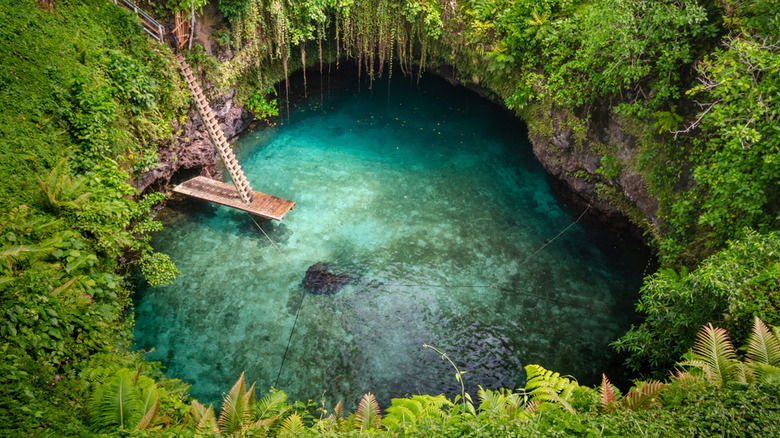 To-Sua Trench, Samoa