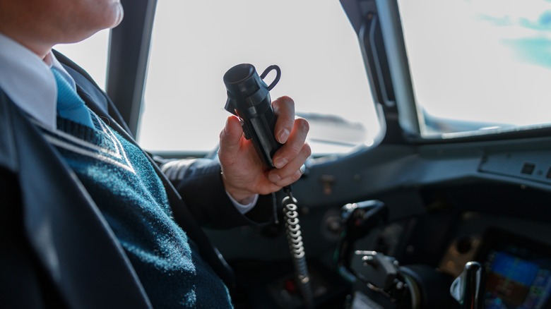 PIlot using radio