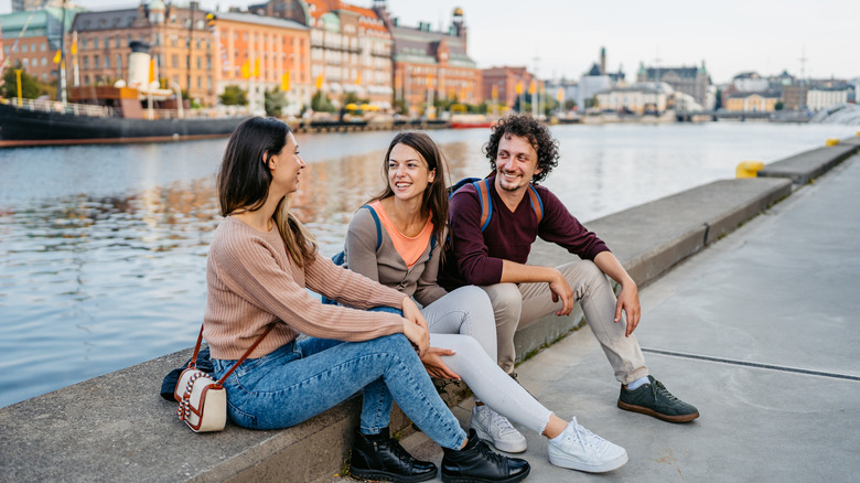 three friends sitting in Malmö