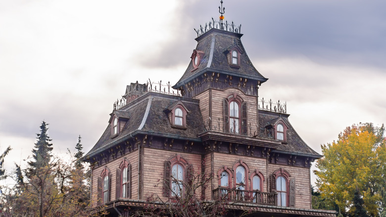 Phantom Manor at Disney